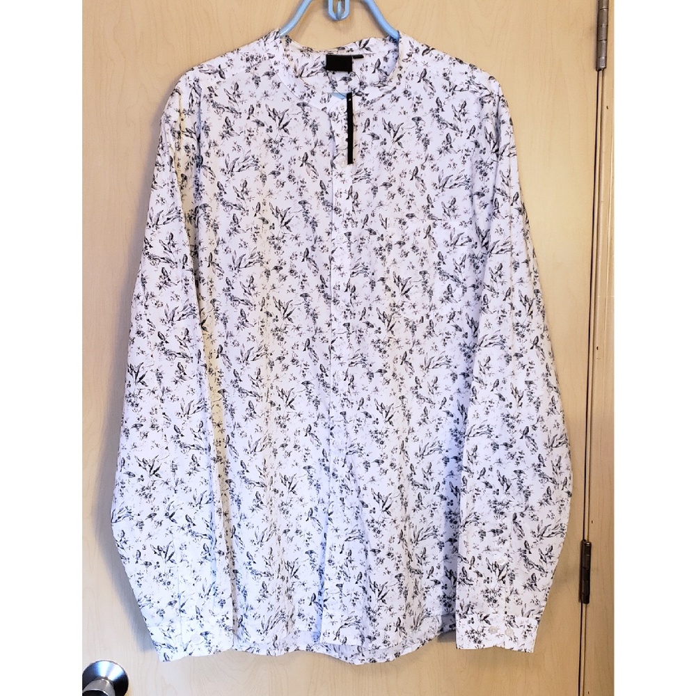NWT Patterned Chinese collar shirt